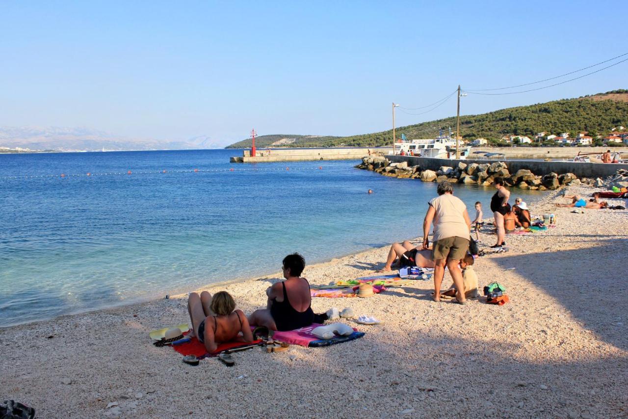 Apartments By The Sea Slatine, Ciovo - 12176 外观 照片