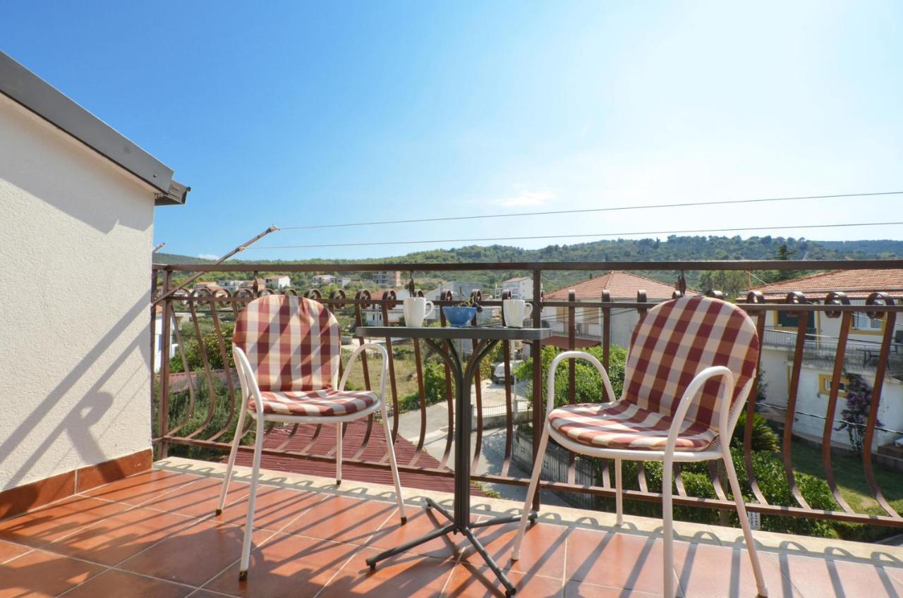 Apartments By The Sea Slatine, Ciovo - 12176 外观 照片