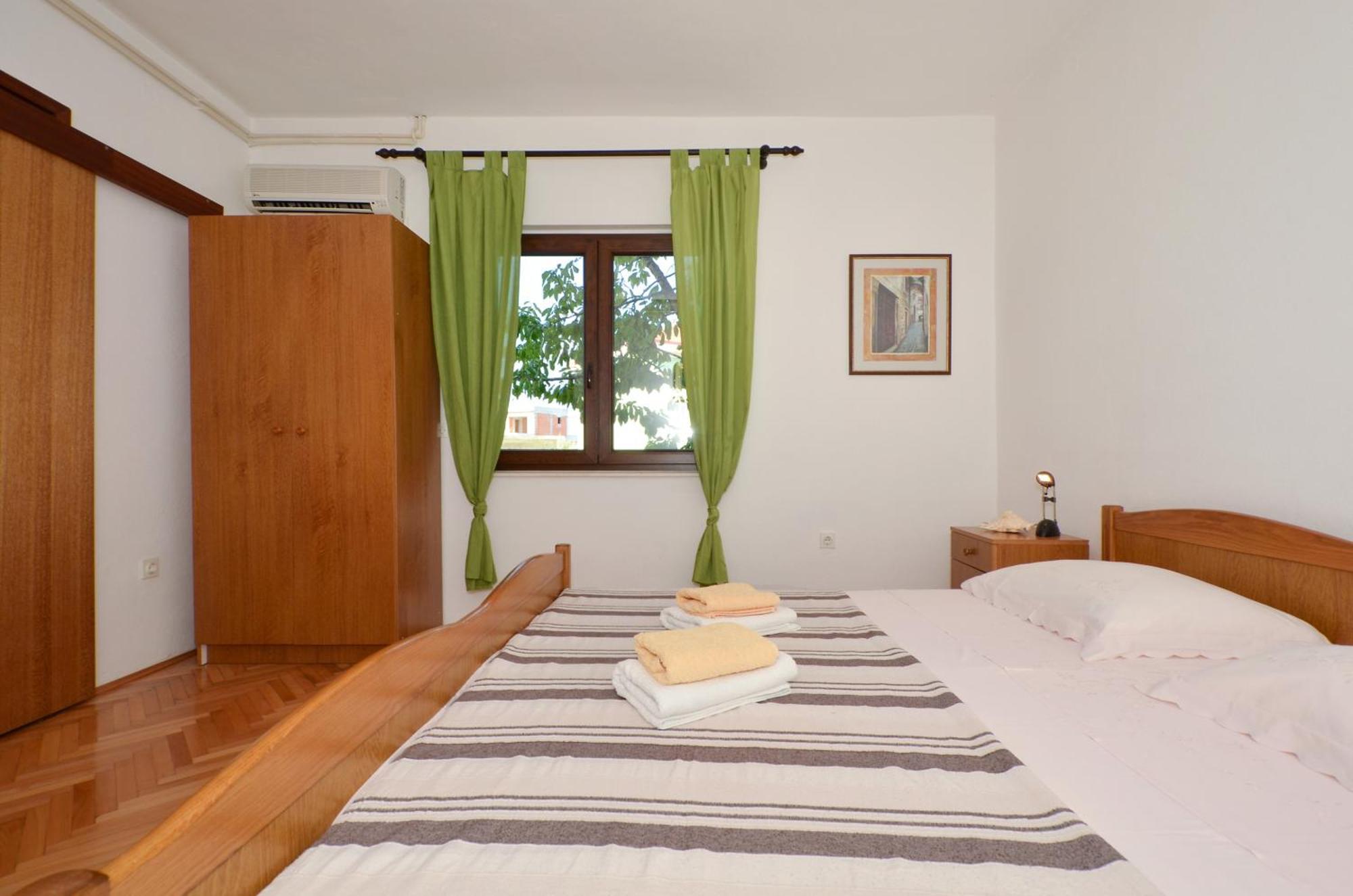 Apartments By The Sea Slatine, Ciovo - 12176 客房 照片